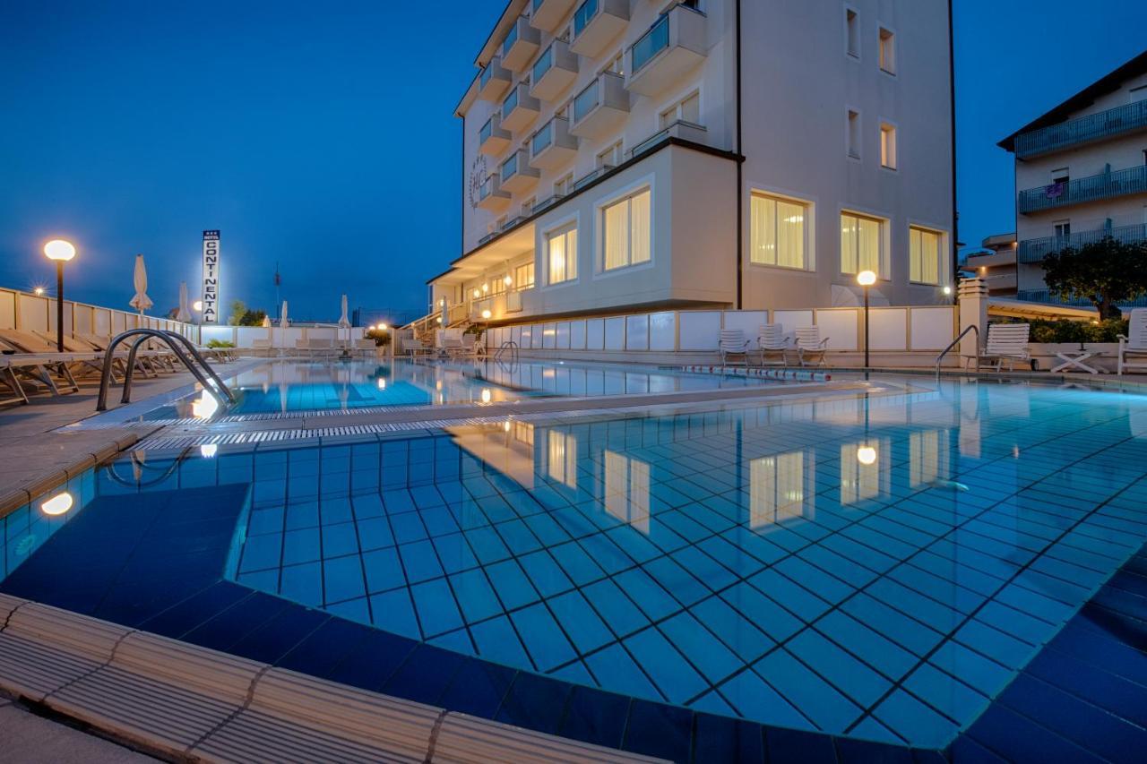 Continental Hotel 3*